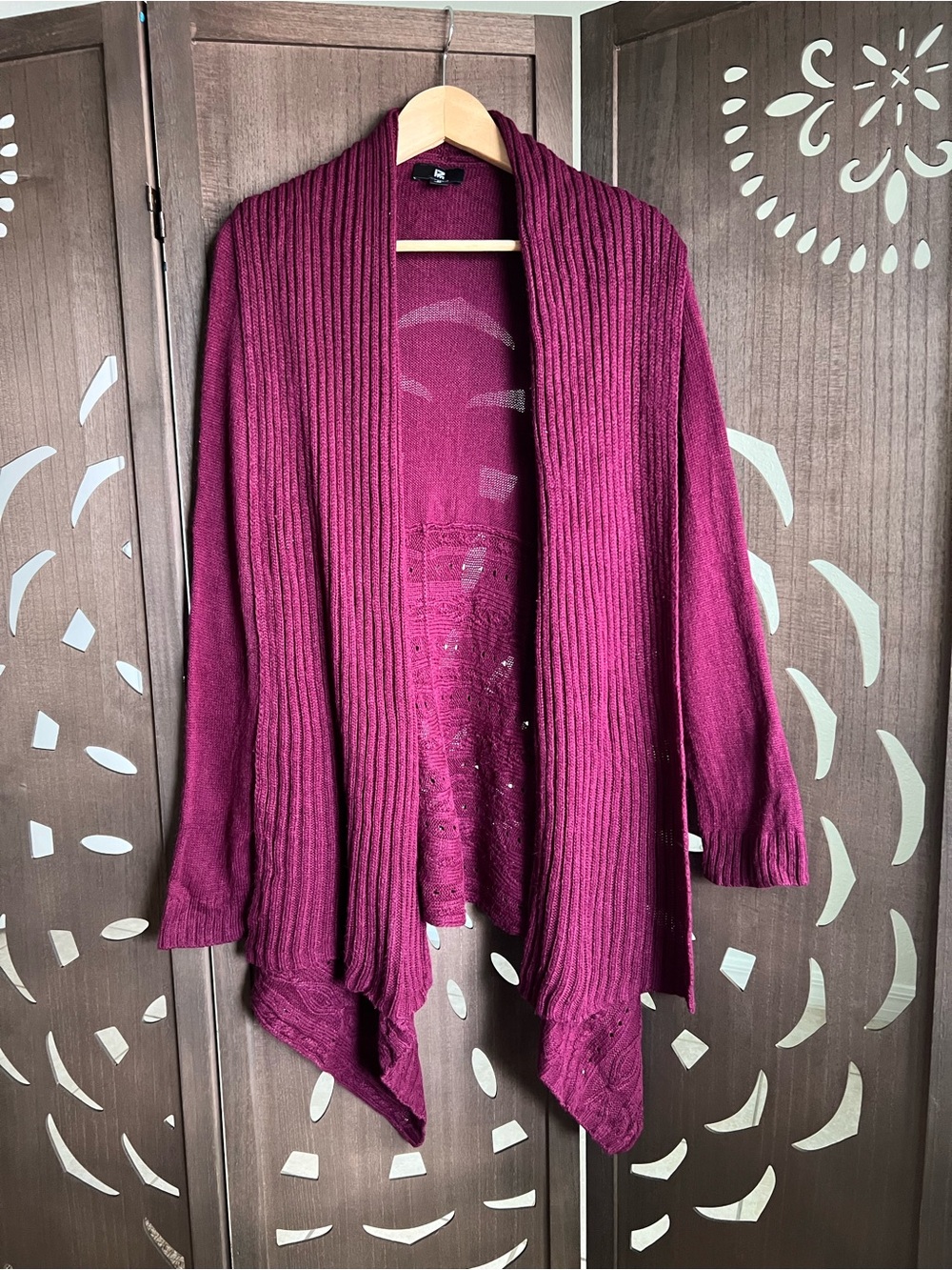 Iz Byer Women’s Open-Front Draped Cardigan Sweater M Purple Textured crocheted